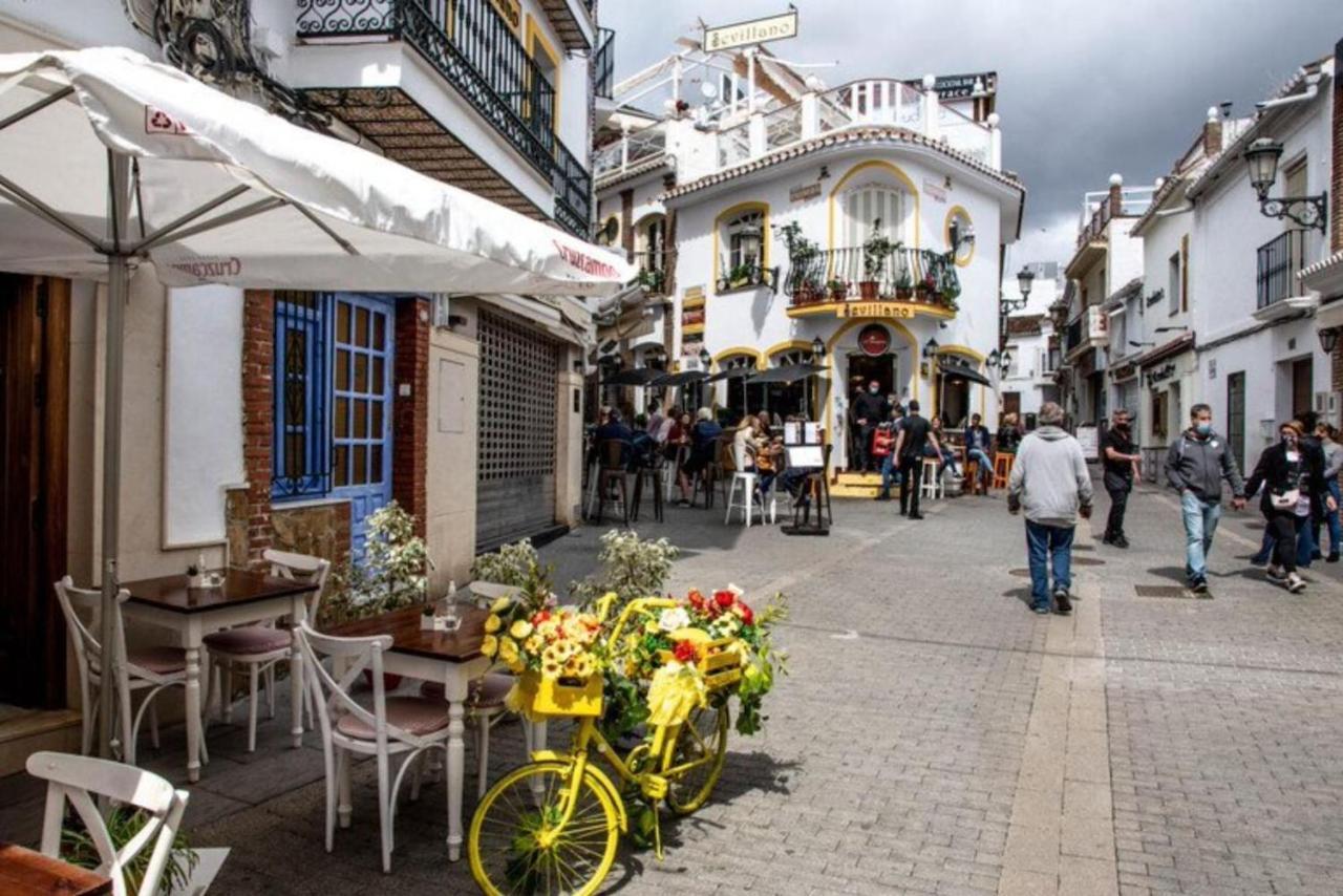 Atico Jimena Granada En El Centro De Nerja Appartement Buitenkant foto