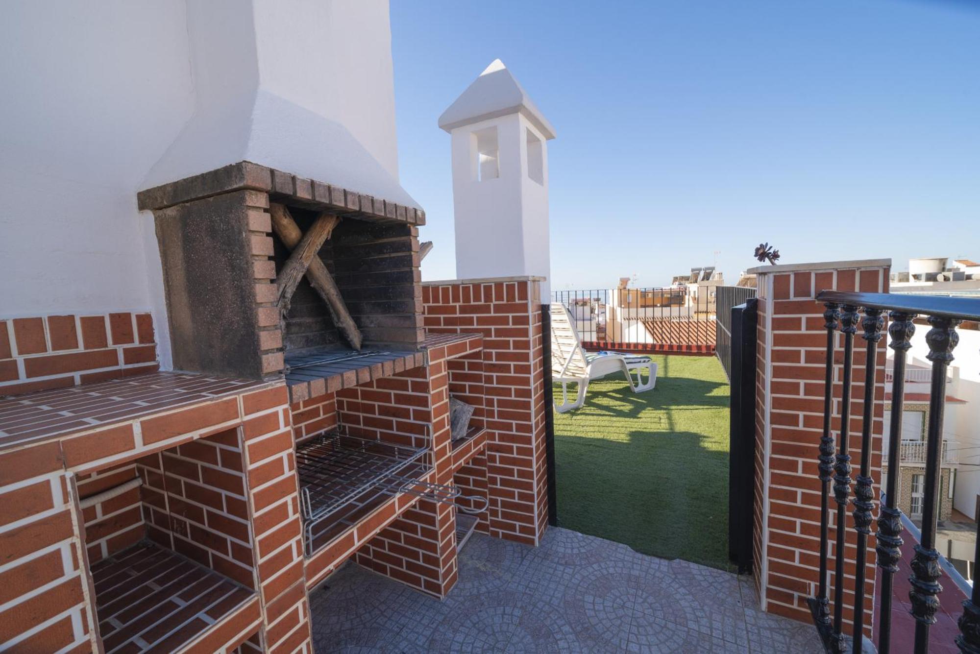 Atico Jimena Granada En El Centro De Nerja Appartement Kamer foto