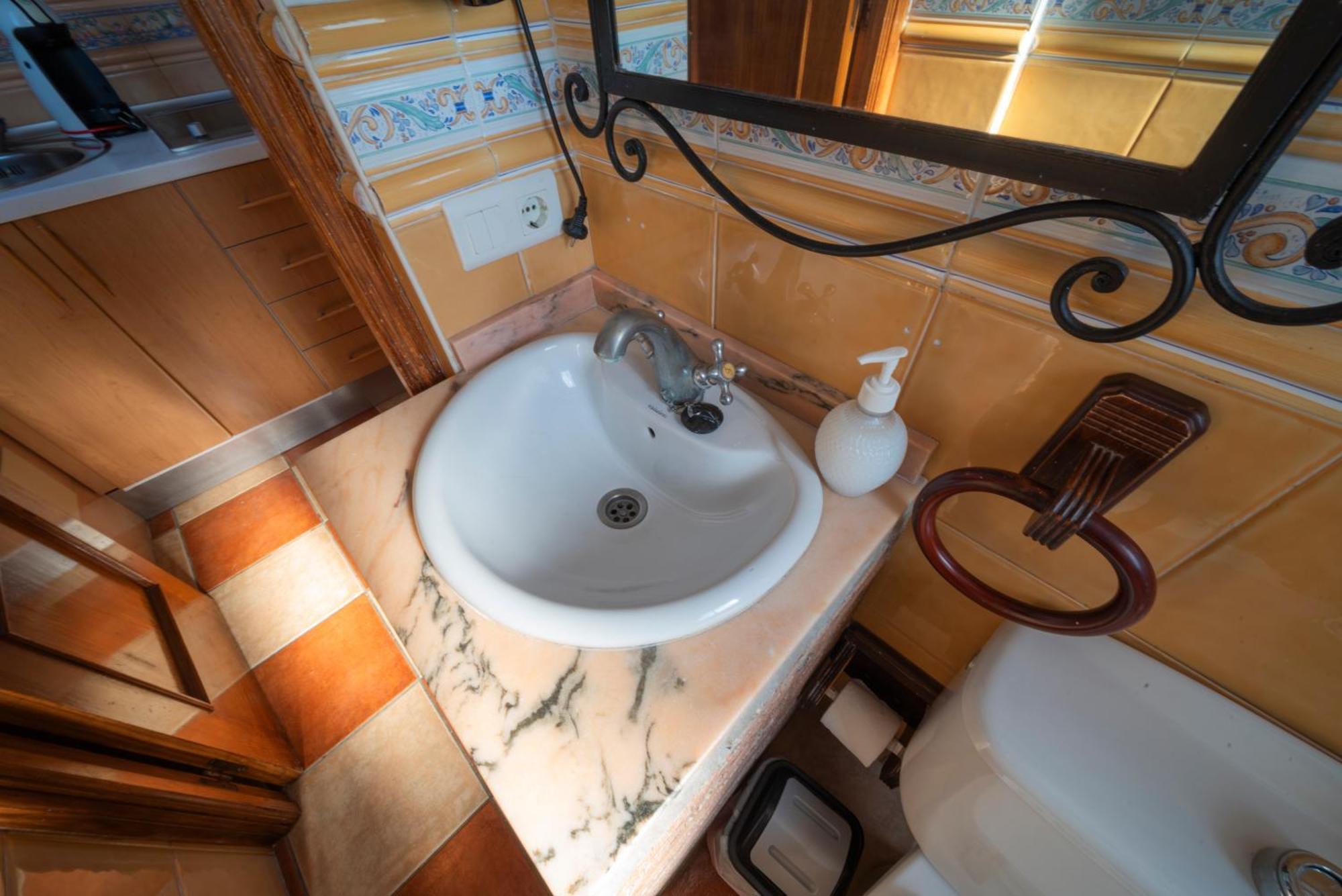 Atico Jimena Granada En El Centro De Nerja Appartement Buitenkant foto